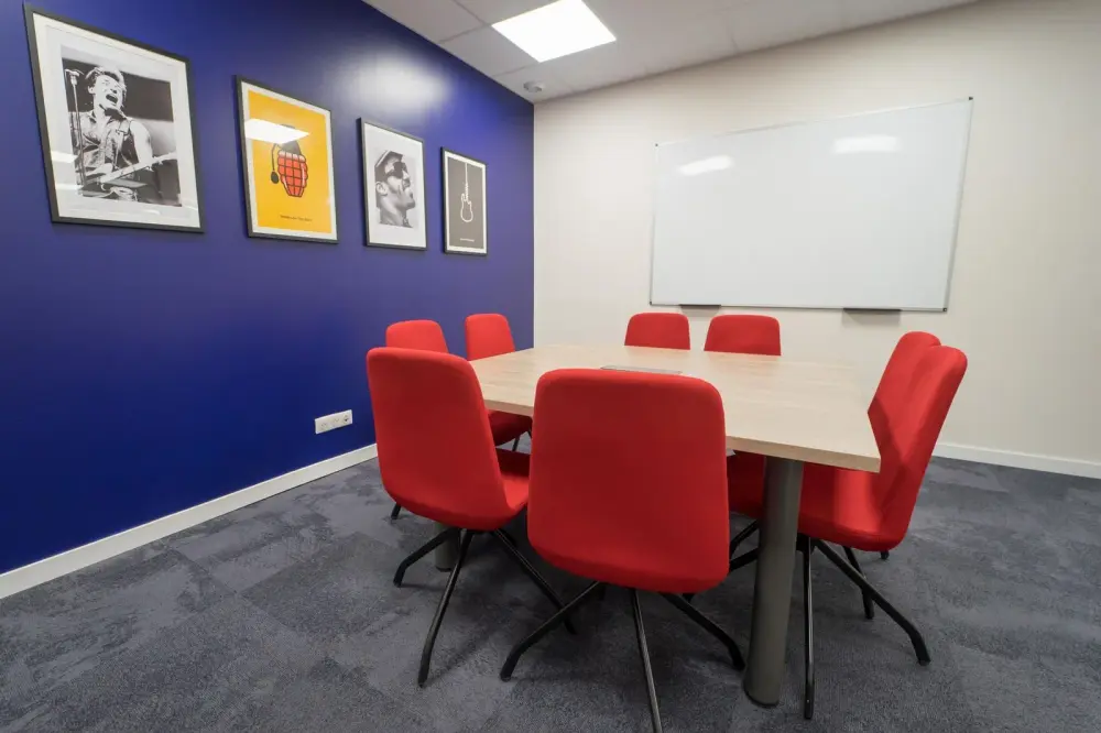 Salle Metallica — Sundesk Valbonne