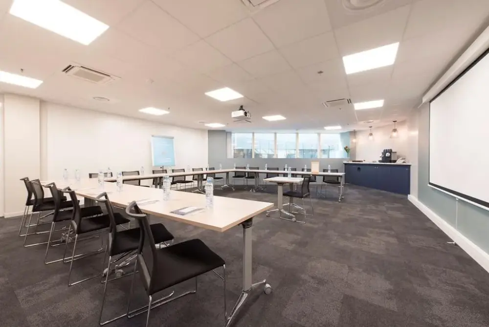 Salle Rochefort — Mitwit Paris 15 Gare Montparnasse