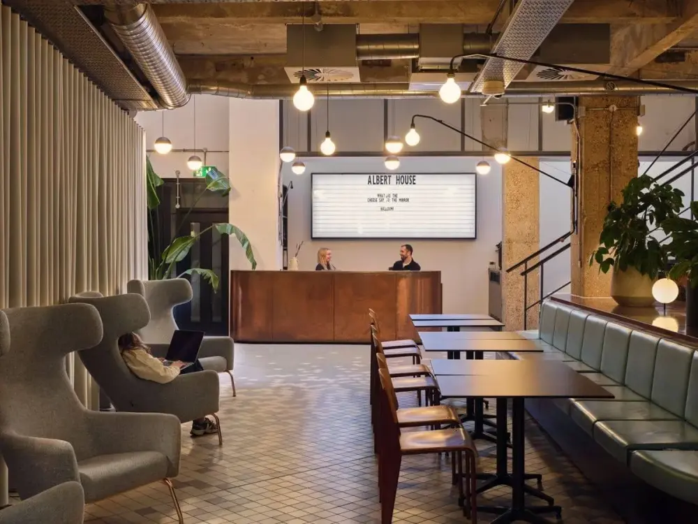 Fora - Albert House