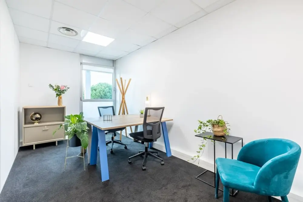 Bureau B19 - 2 postes - Chantrerie — B'CoWorker Nantes