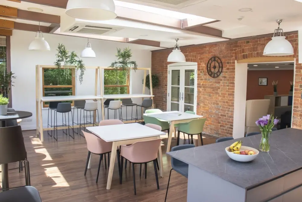 Chadwick - Cheyenne House Business Centre - Farnham