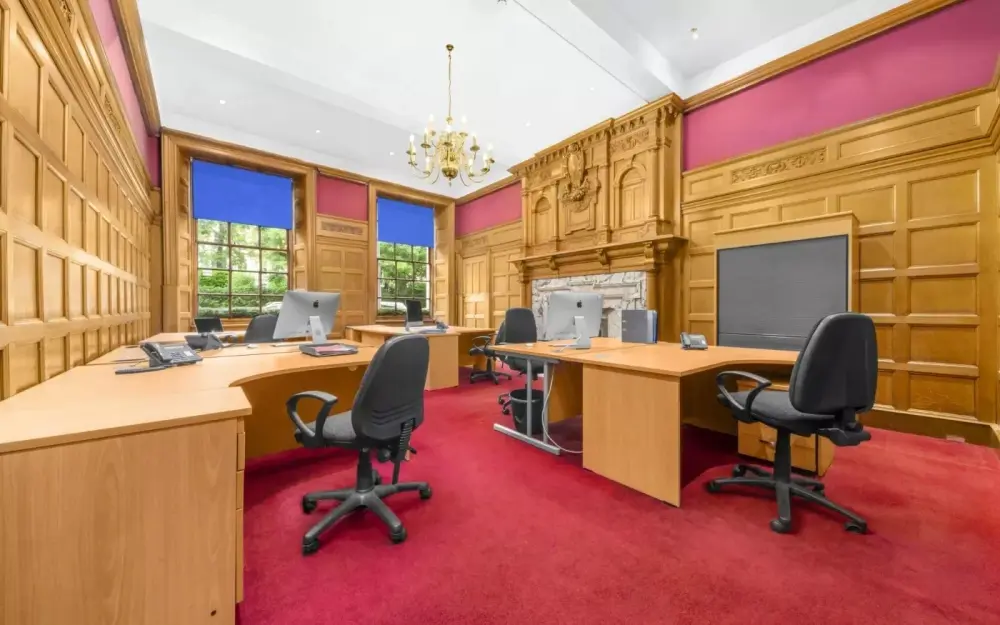 Woodside Business Centre
