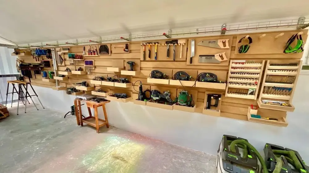The Comaking Space