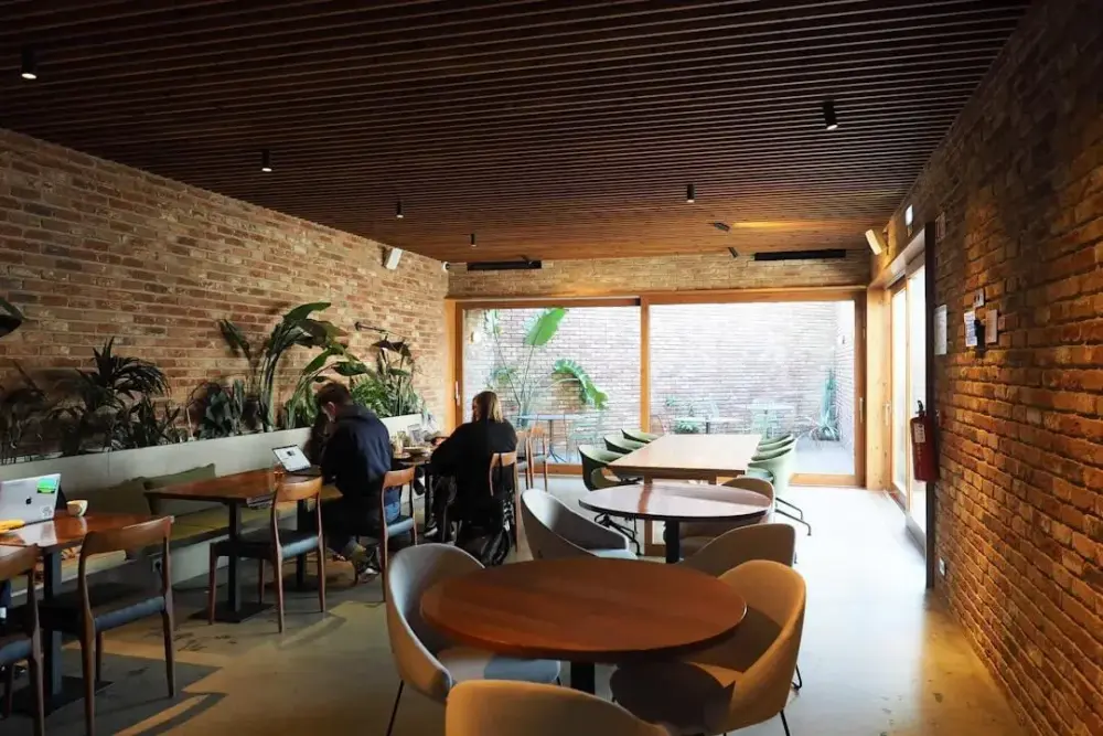 Outsite Cowork Café Porto