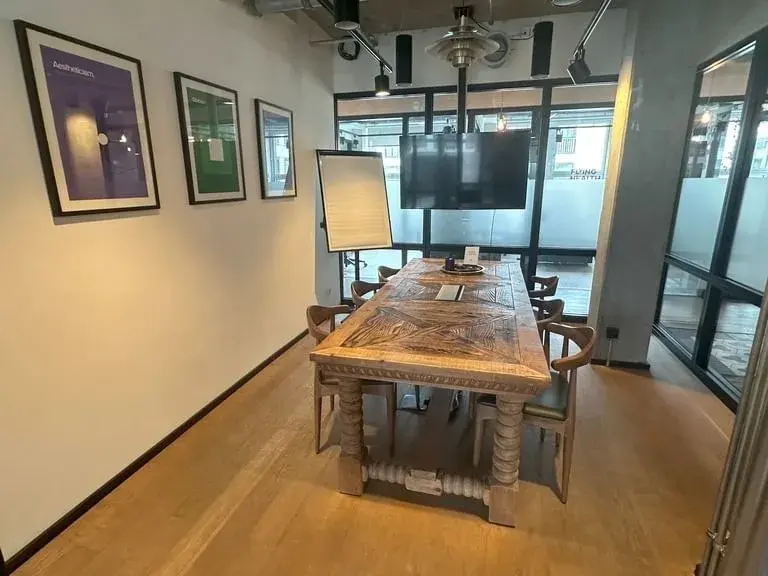 Meeting Room M9 — Mindspace Friedrichstraße