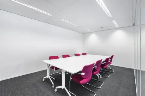 Meeting rooms — Regus FL, Naples - Tamiami Trail, Naples, FL