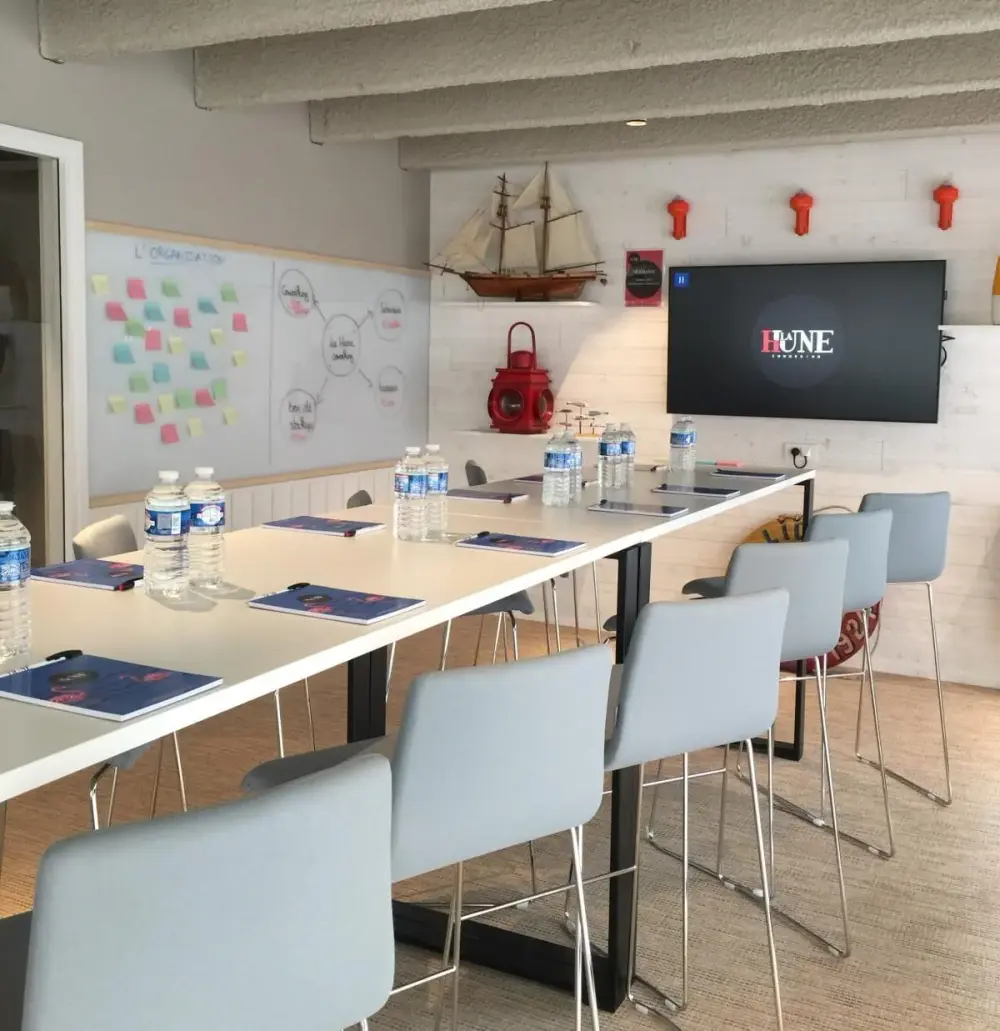 Salle de réunion Le Nautic Lounge · La Hune Coworking