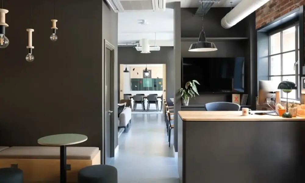 x+why Huguenot Place