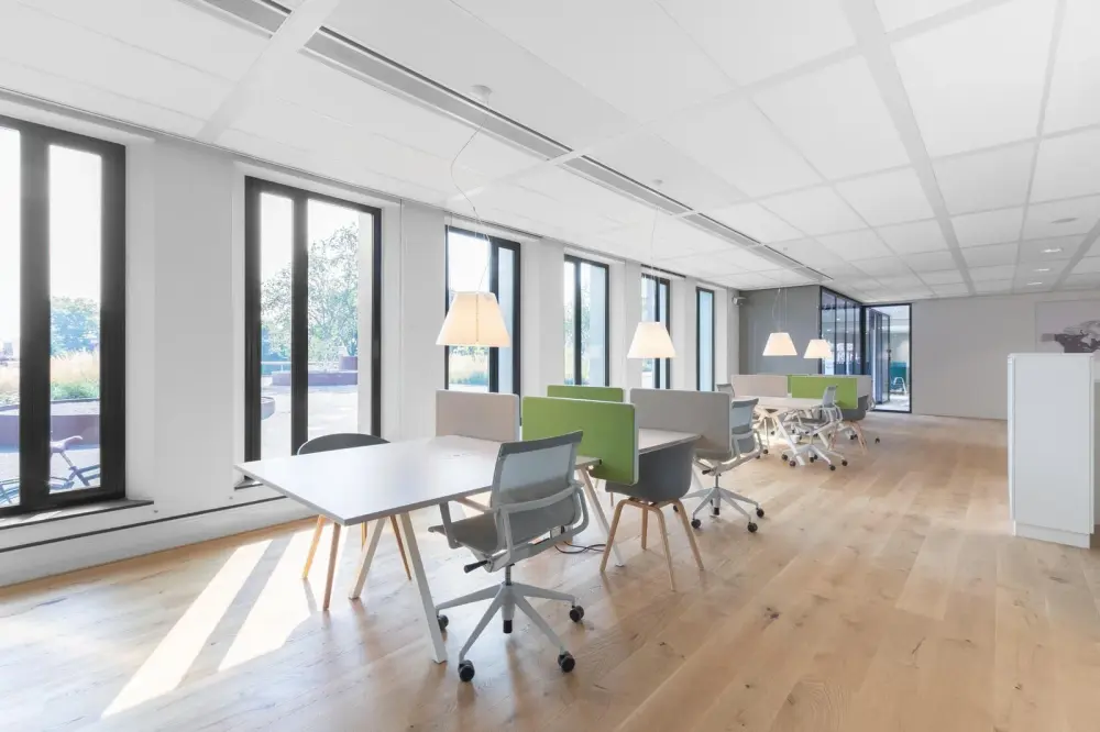Coworking day pass — Regus MANILA, Times Plaza