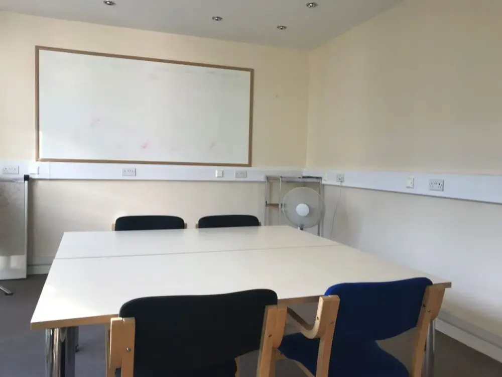 Green Co-Working Deskspace