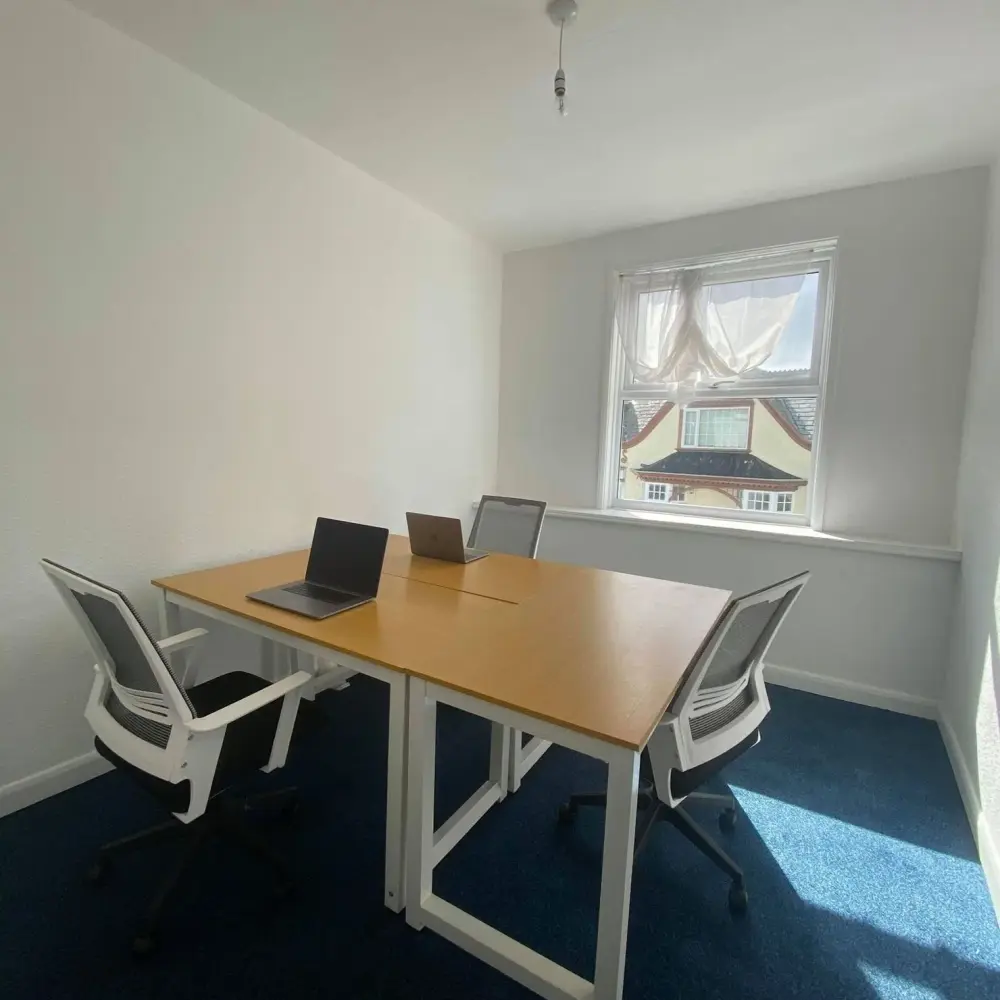 DeskHop HQ