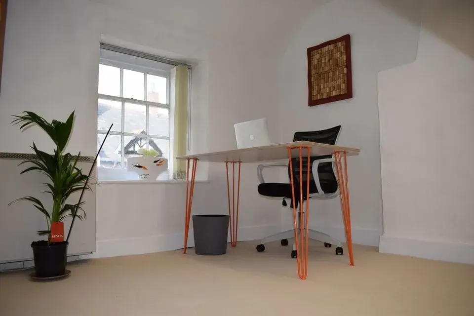 Desk & Company