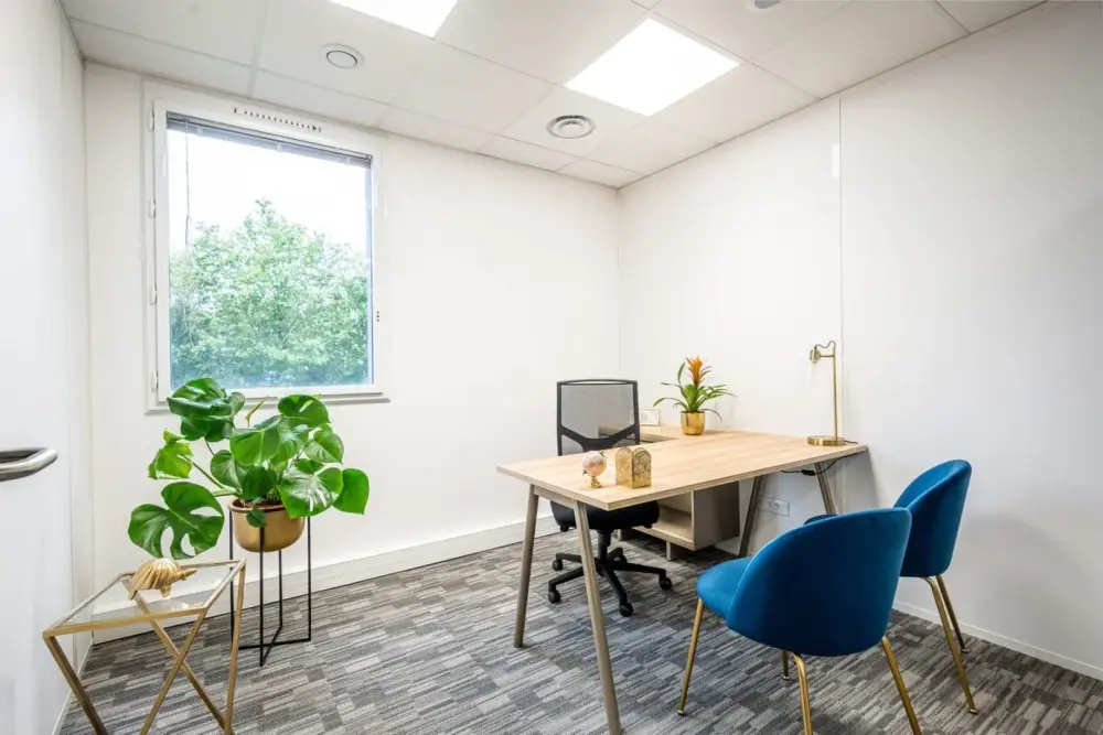 Bureau privatif B05 · B'CoWorker Bruz