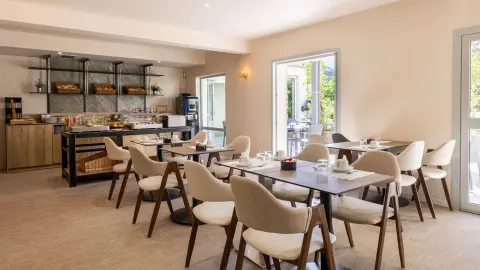 Tag Coworking — myWO Cassis Centre, Cassis