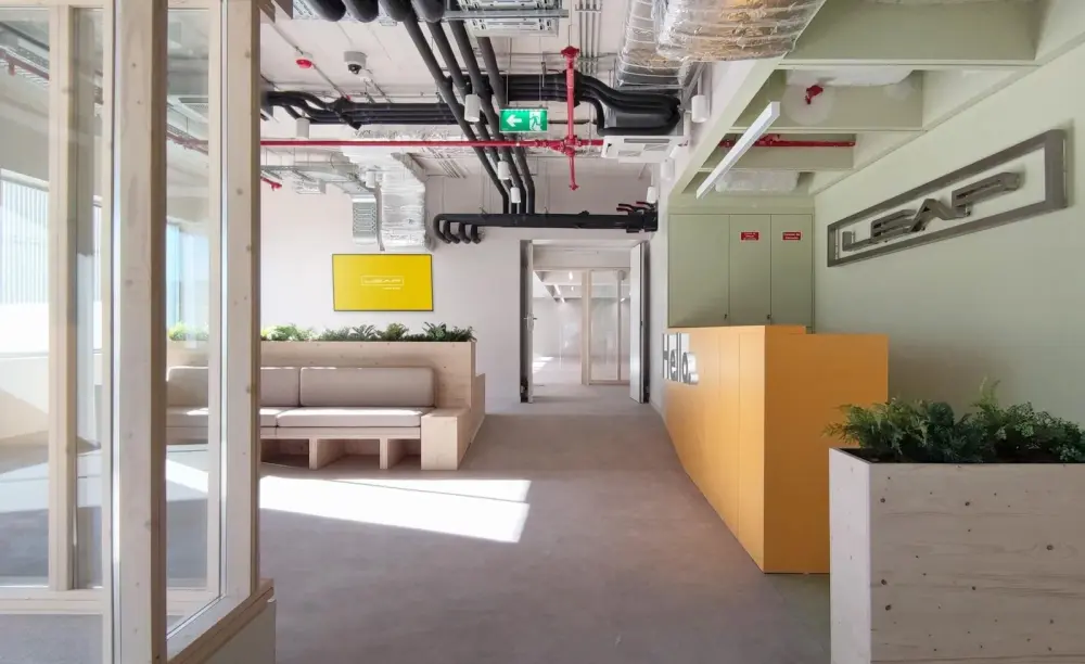 Leap Workspace Areeiro