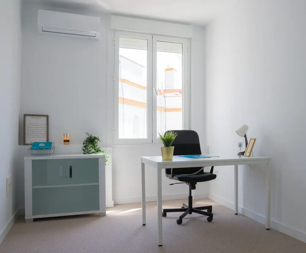 Oficina Privada 3 personas — Inn Offices Torre Del Oro
