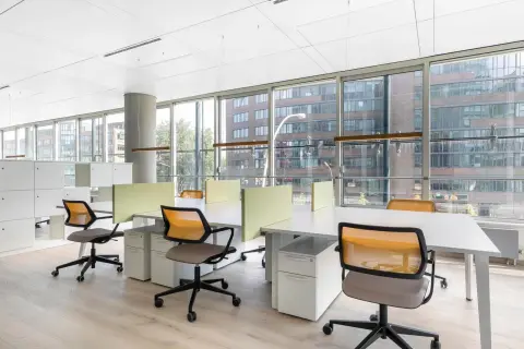 Coworking day pass — Regus Durban, Club Place, Durban