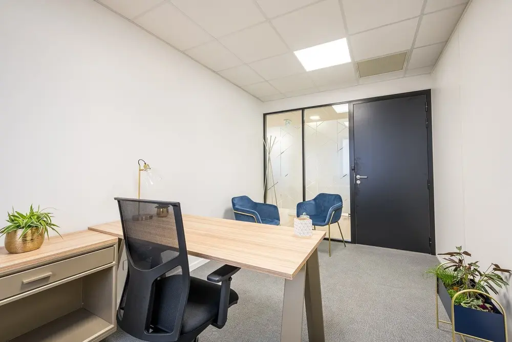Bureau B18 - 1 poste — B'Coworker Lille Roubaix