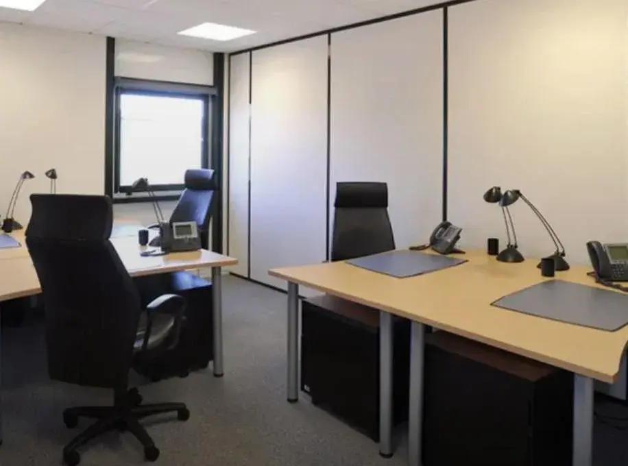 Bureau de Direction - 4 personnes — Mitwit Nantes Route de Paris