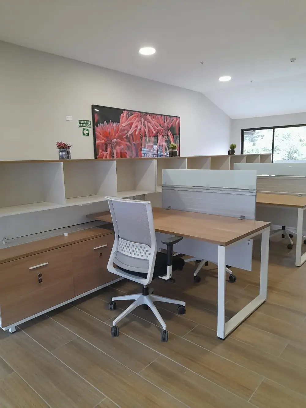 DEKOBE COWORK