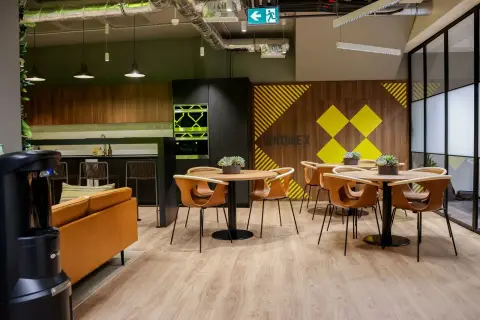 Coworking day pass — Venture X Portugal, Lisbon