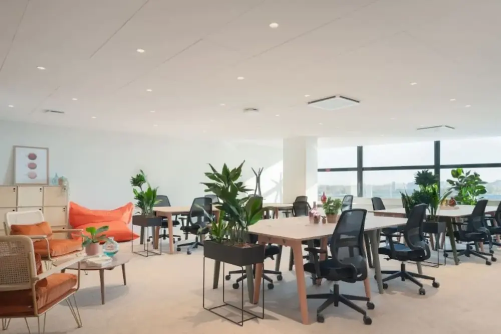 Comet Workplaces Bercy