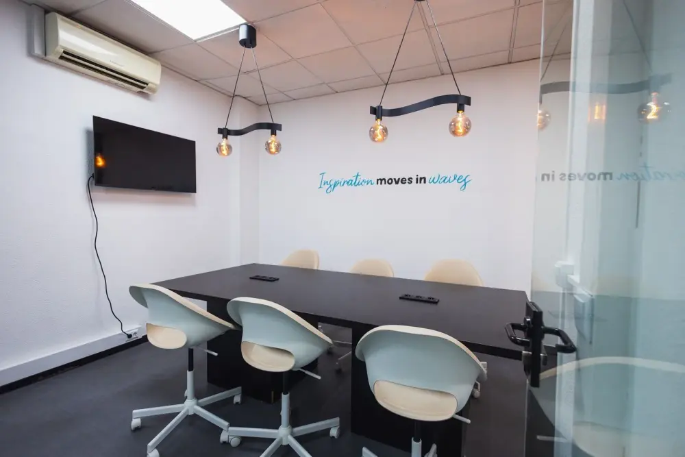 Sala de reuniões — Fluir Office