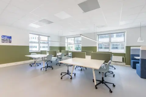 Coworking day pass — Regus SALVADOR, Mundo Plaza – Tancredo Neves, Salvador