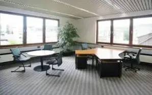 OFFICE + SERVICE