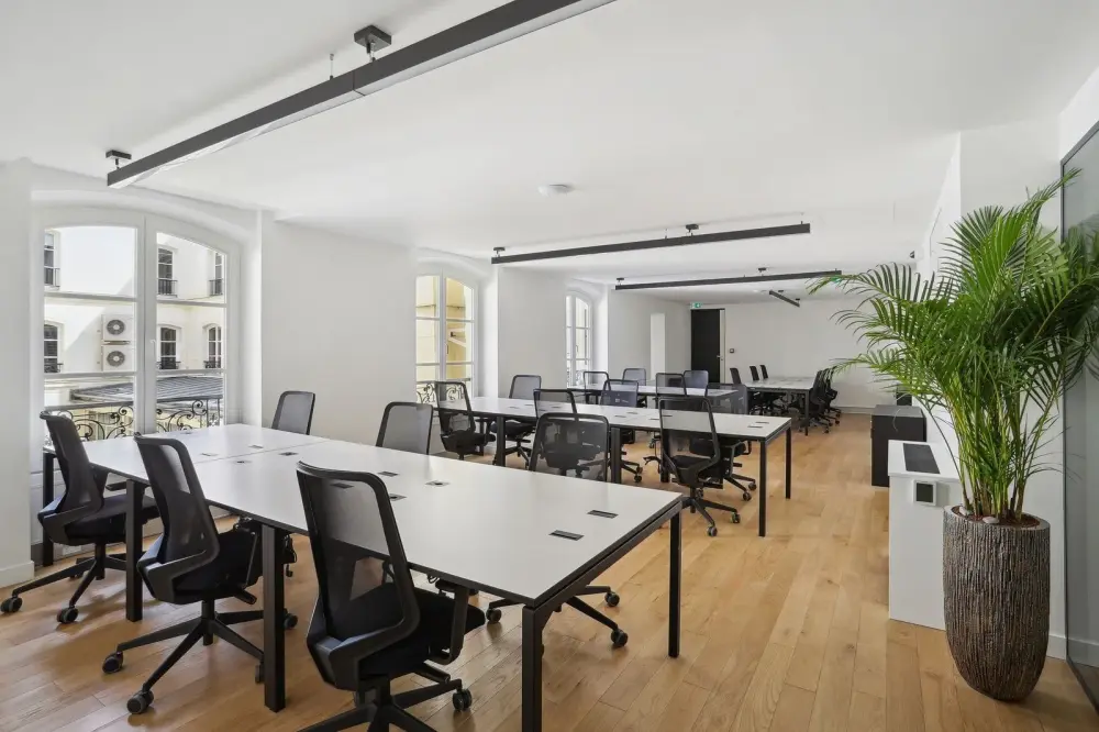 Les Nouveaux Bureaux Michodière R+3 - 32 postes