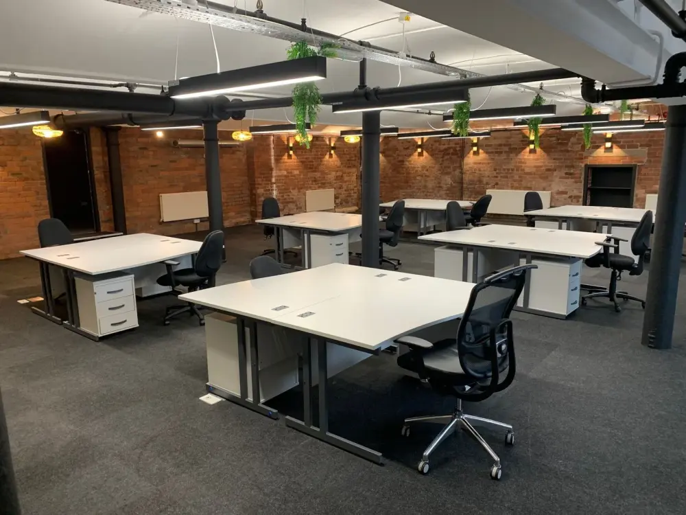 E3 - Earl Business Centre