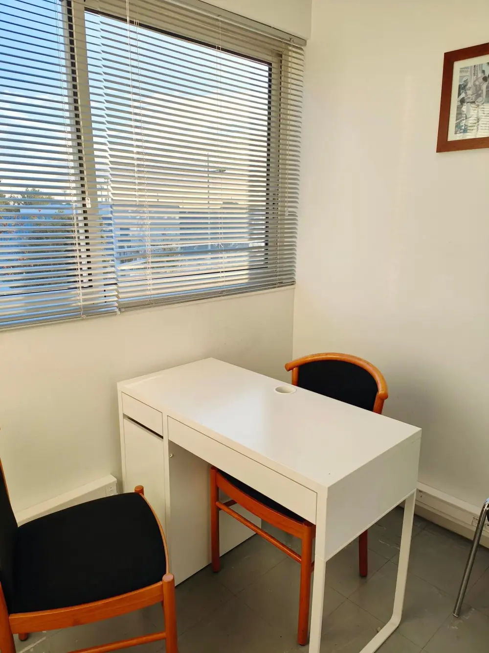 Bureau fermé 2 postes — L'esca-LAB