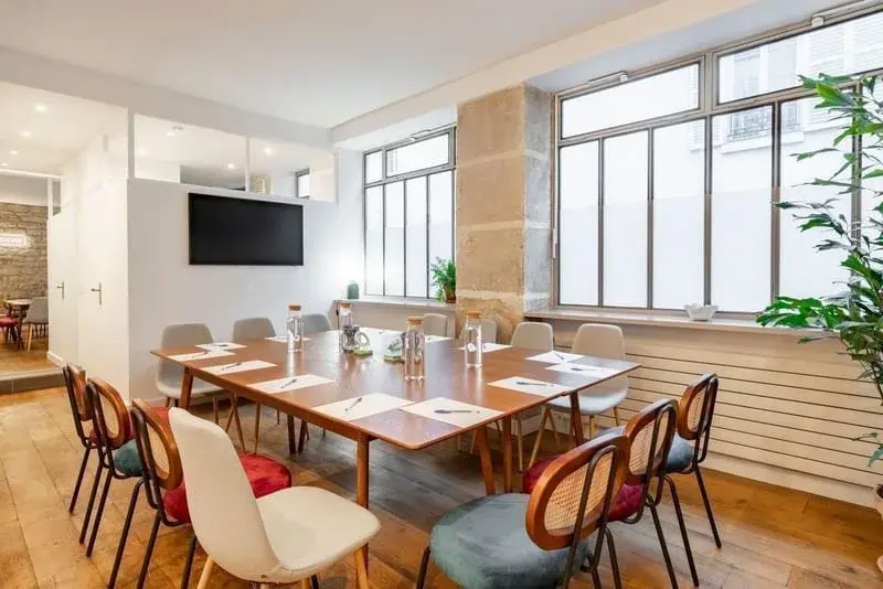 Salle de réunion — Loft OSMOZ