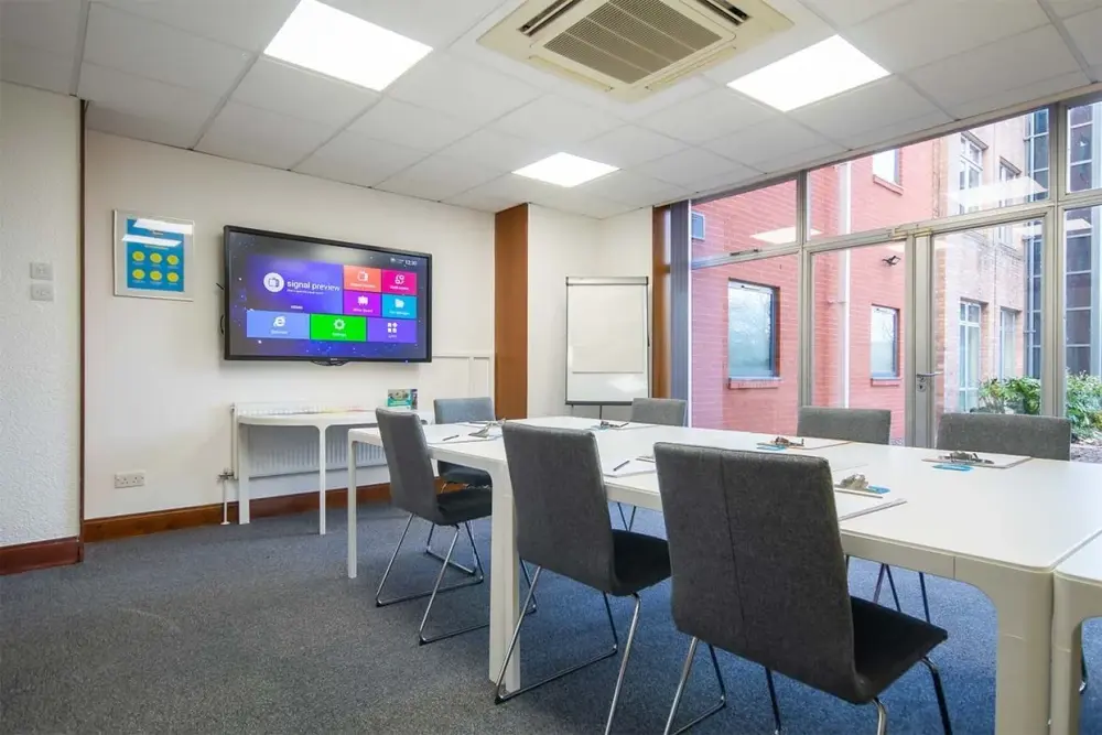 BizSpace Hooton