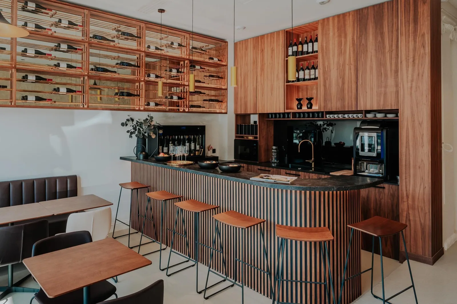 WineHub, Cafeteria, Bordeaux