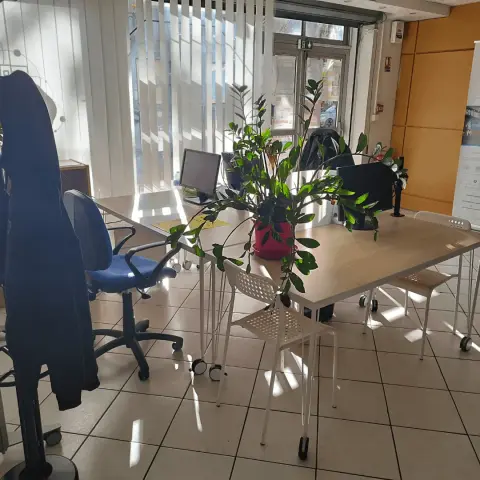 Coworking journée — Locaux Motiv' Miramas, Salon-de-Provence