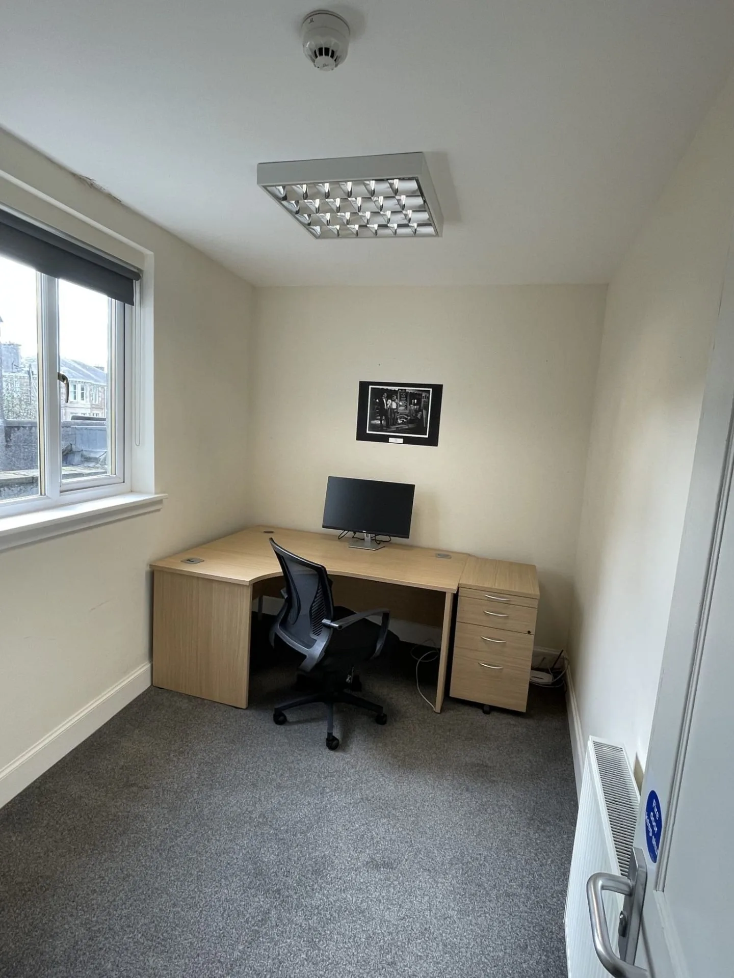 WMA Group Ayr, Bureau privatif 1 poste, Ayr