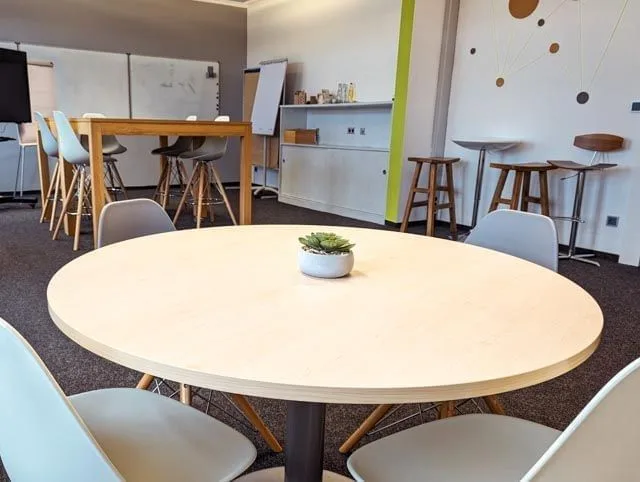 WORK IN Fürth, Besprechungsraum für 4 Personen, Fürth