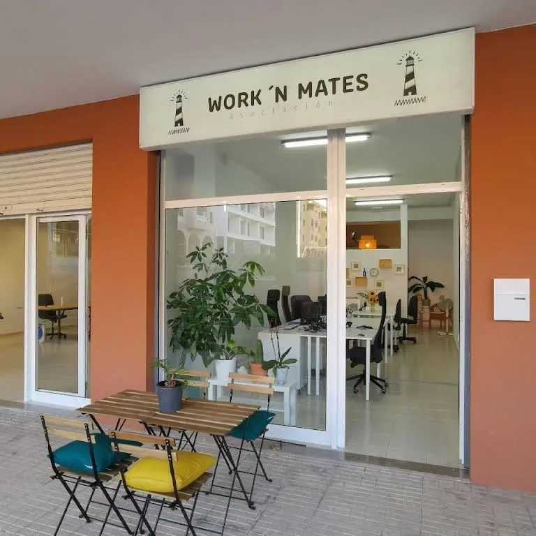 Work 'N Mates, Building facade, El Médano