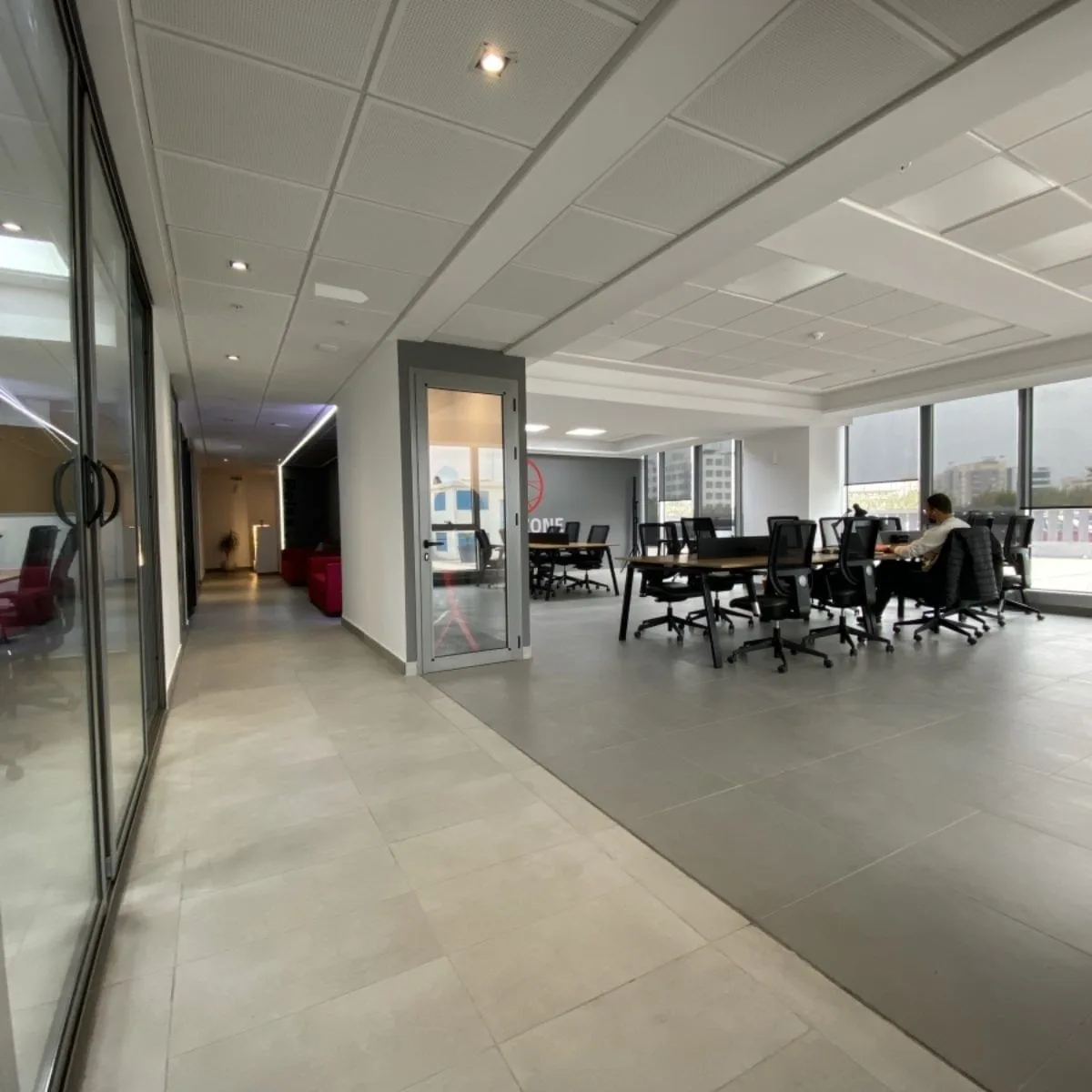 Work Zone 1.0, Open-plan office, Tunis