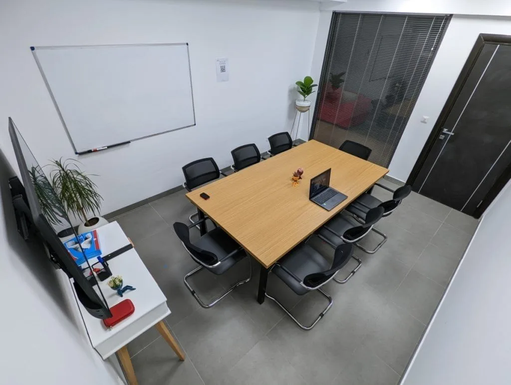 Work Zone 1.0, Meeting room for 8 people, Tunis