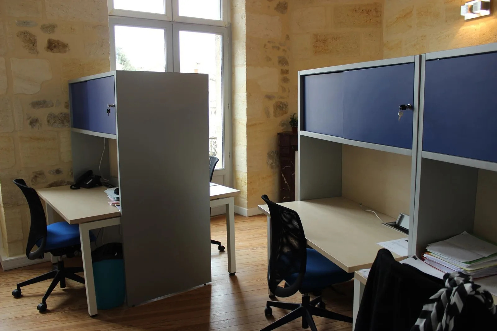 Working Place, Private office, 4 desks, Bordeaux
