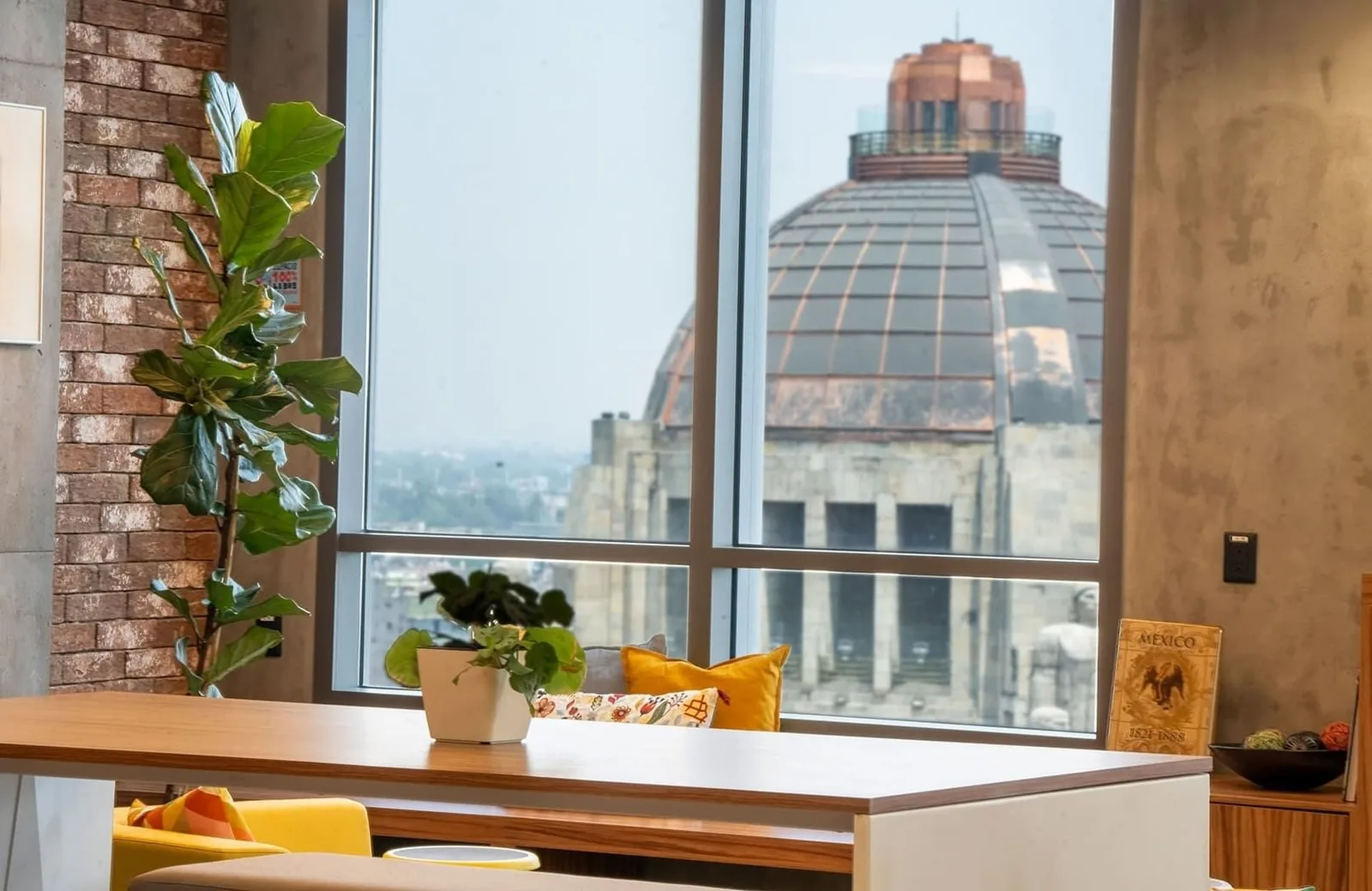 Workology, Lounge, Mexico City