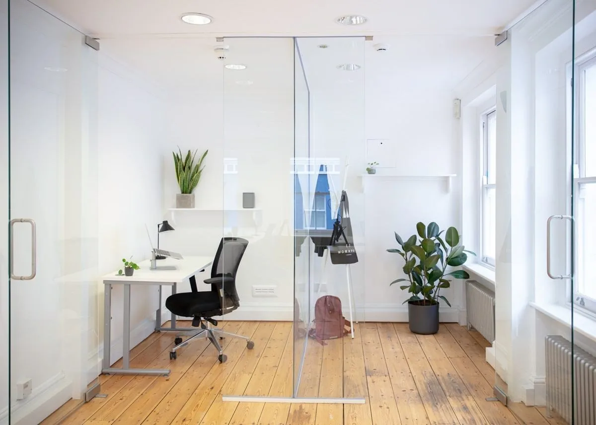 WorkPad Offices - 17 St. Anne's Court W1, Private office, 1 desk, London