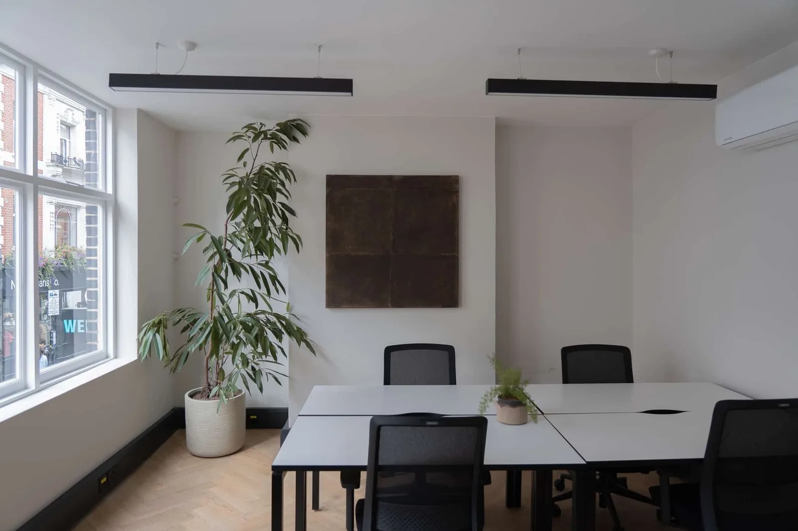 WorkPad Offices - 17 St. Anne's Court W1, Private office, 4 desks, London