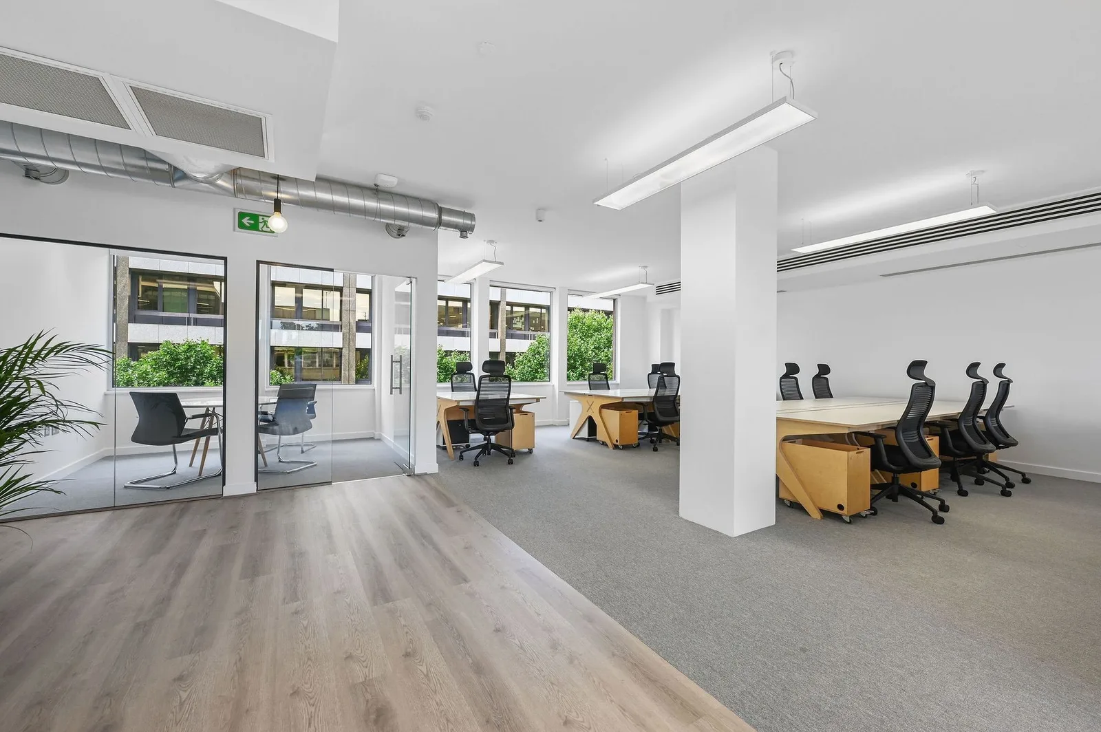 Workplace Plus 250 Tottenham, Open space, Londres