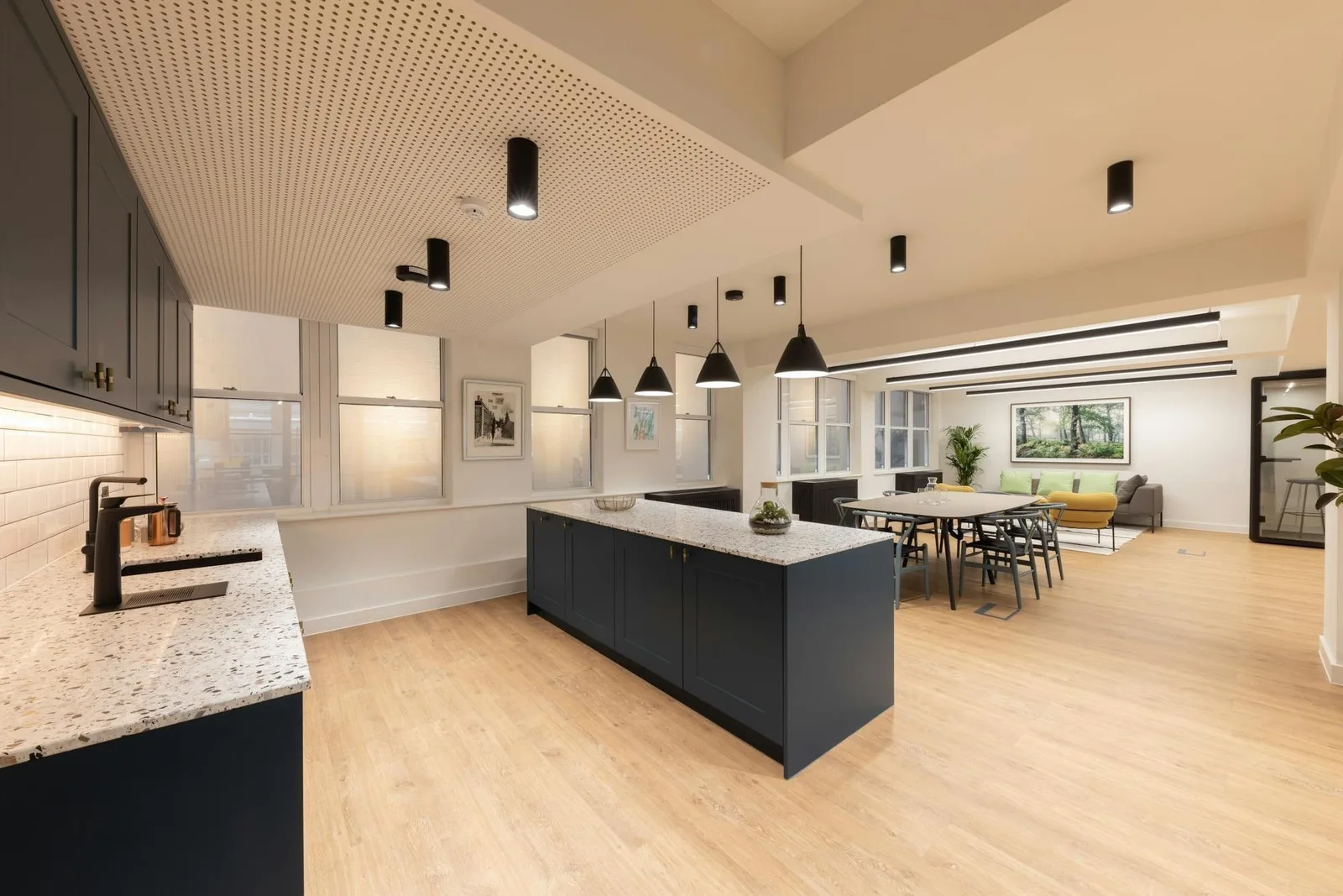 Workplace Plus Ivybridge House, Cuisine, Londres