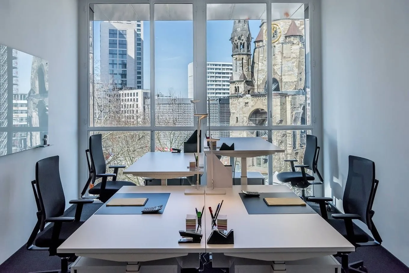 WorkRepublic Kurfürstendamm, Privatbüro mit 4 Arbeitsplätzen, Berlin