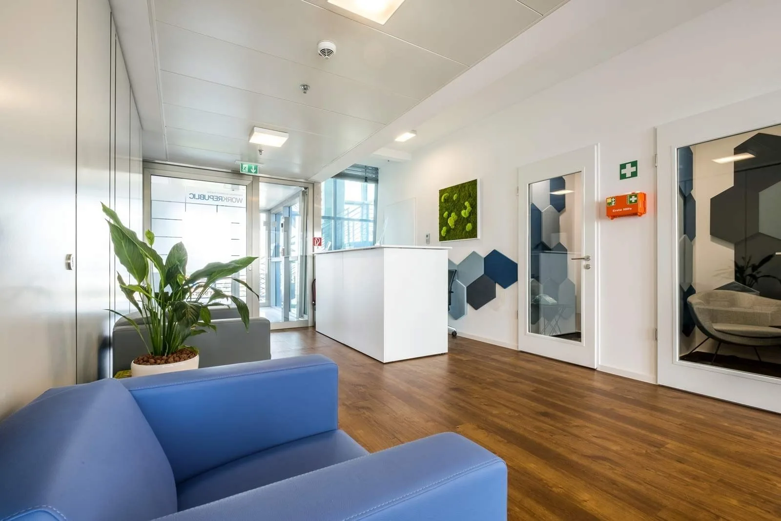 WorkRepublic MedienHafen, Reception, Düsseldorf