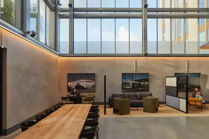 Workspace - Edinburgh House, Coworking space, London